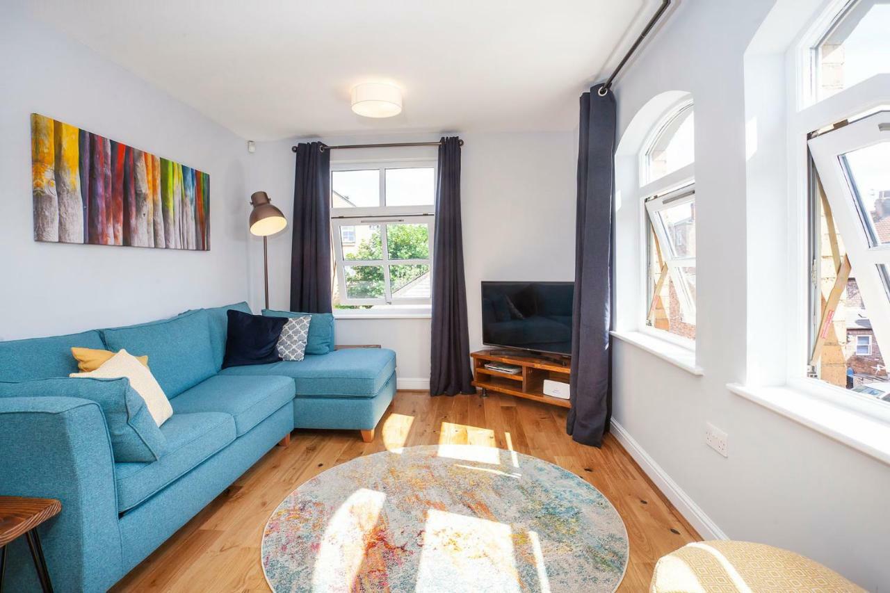 7 Gibson House - Chic Centre With Parking * York
